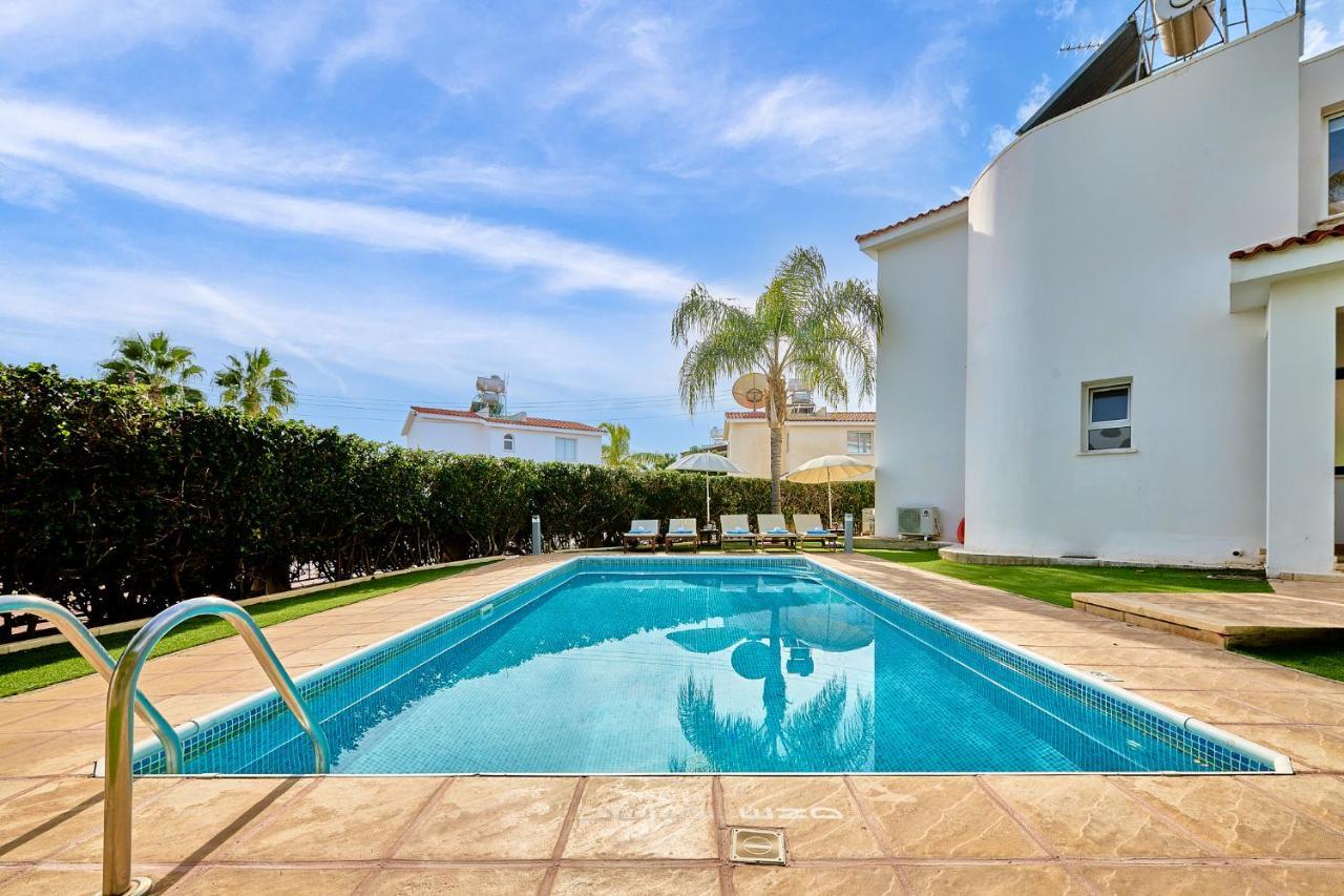 Villa Haven By Ezoria Villas Coral Bay Luaran gambar