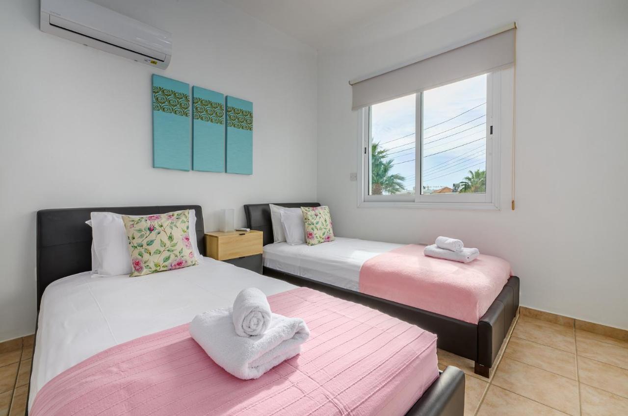 Villa Haven By Ezoria Villas Coral Bay Luaran gambar